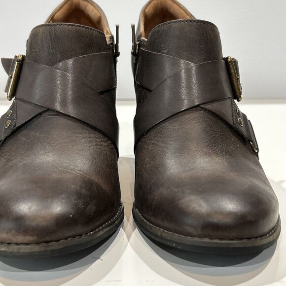 Clarks Indigo Brownish Gray Leather Moto Booties Heeled Ankle Boots Zip Women 9 - Picture 13 of 14